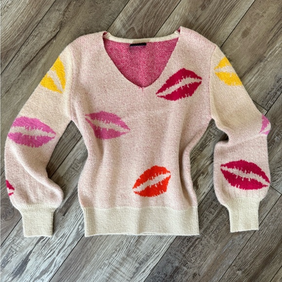 Vici Sweaters - VICI Sweater